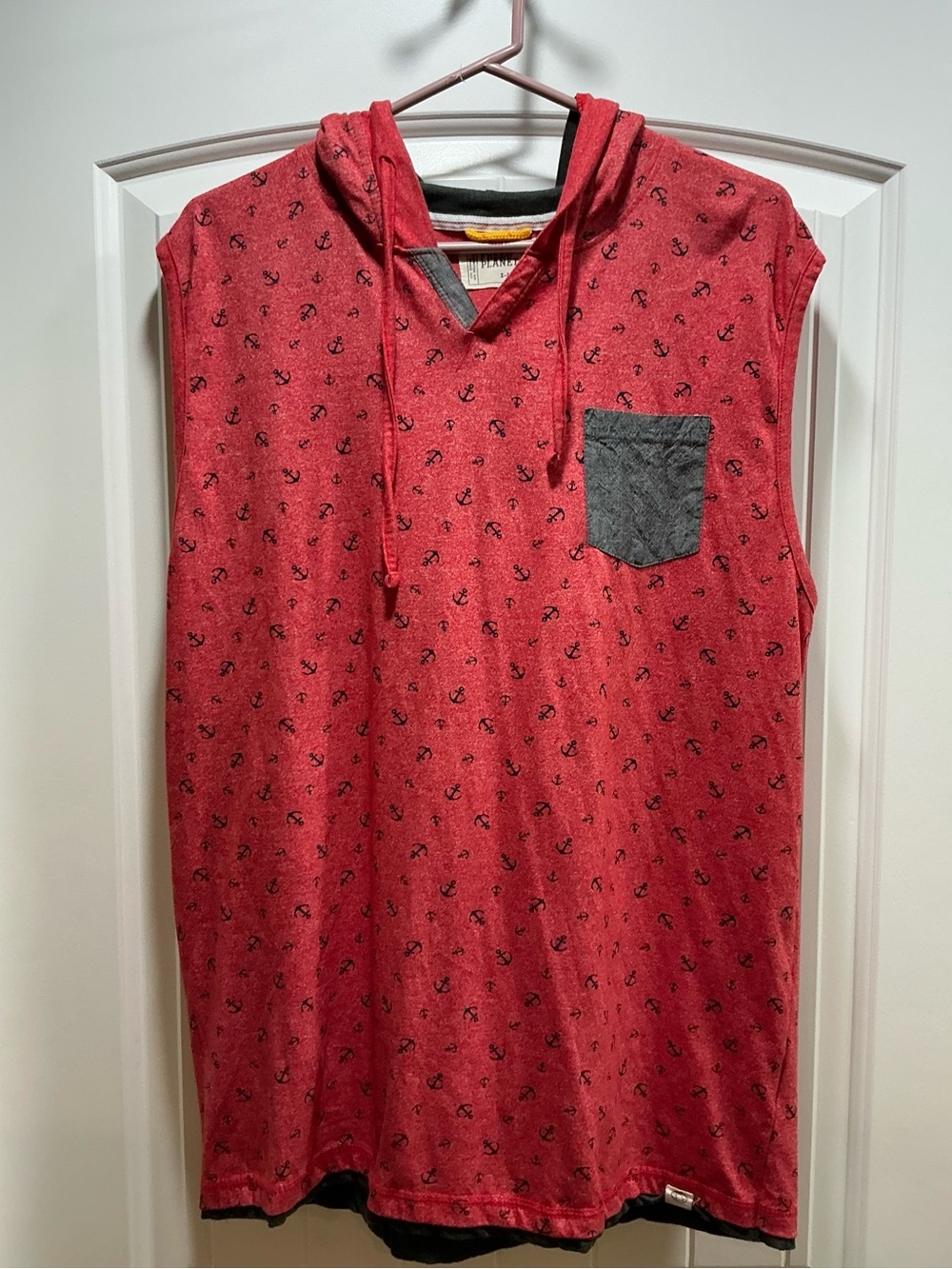 Free Planet Red Anchor-Print Sleeveless Hoodie with Gray Pocket